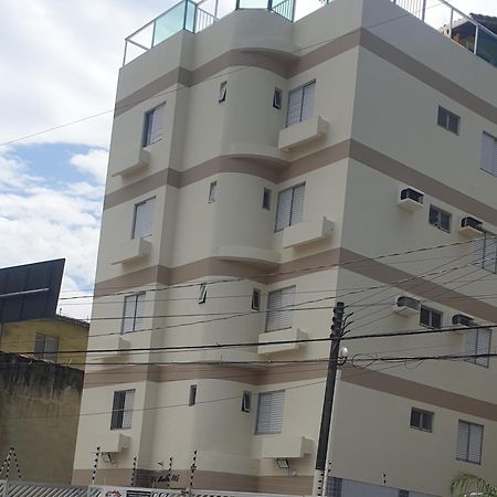 Апартаменты Apartamento 400 Metros Praia Da Enseada Гуаружа Экстерьер фото