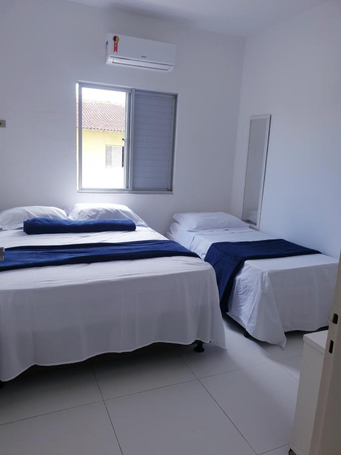 Апартаменты Apartamento 400 Metros Praia Da Enseada Гуаружа Экстерьер фото